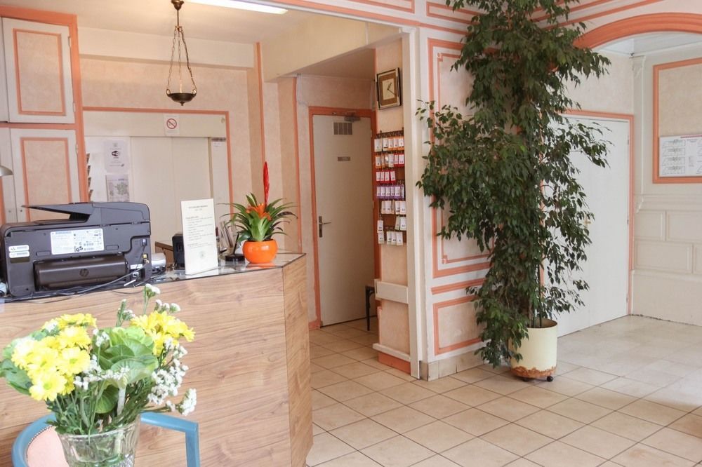 Hotel Gay Lussac Aulnay-sous-Bois Buitenkant foto