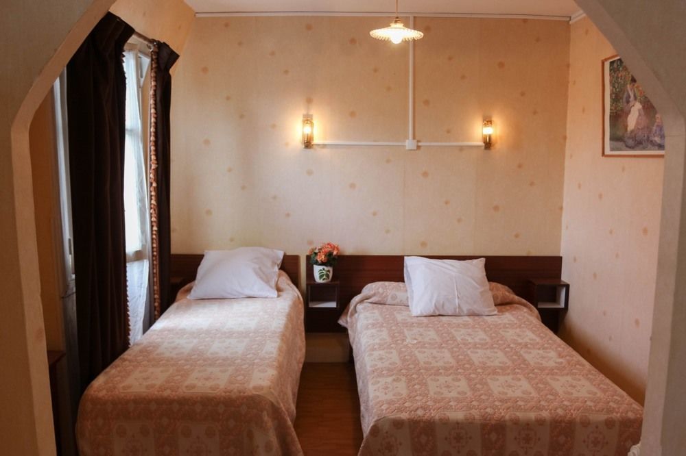Hotel Gay Lussac Aulnay-sous-Bois Buitenkant foto
