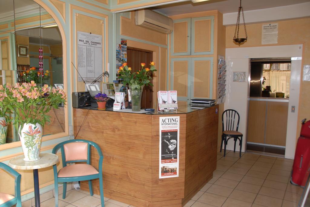 Hotel Gay Lussac Aulnay-sous-Bois Buitenkant foto